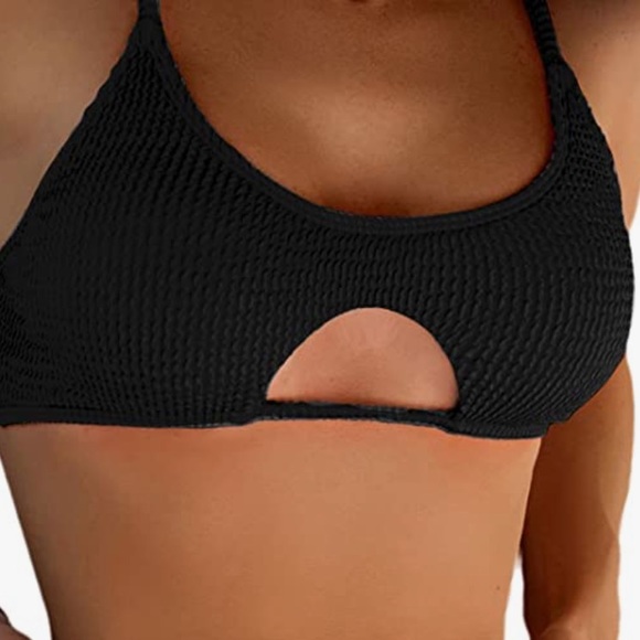 Textured Spaghetti Strap Bikini - Picture 5 of 5